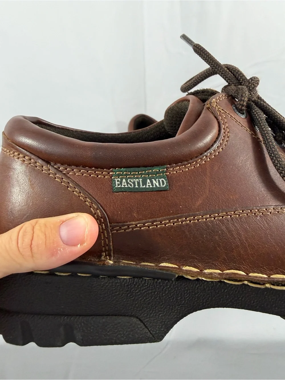 NWOT Eastland Women’s Size 10 Brown Leather Lace-Up Casual Shoes